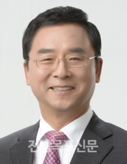 김희동 도의원(안전건설소방위원회, 무소속, 진도)